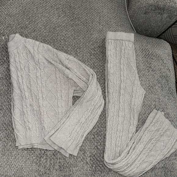 Pink Rose Thick Sweater Knit Matching Set - Picture 6 of 6